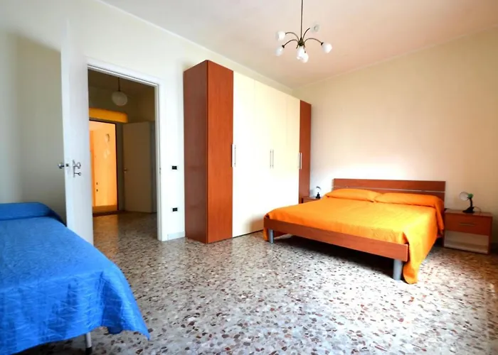 Trilocale In Centro A 50 Mt Mare